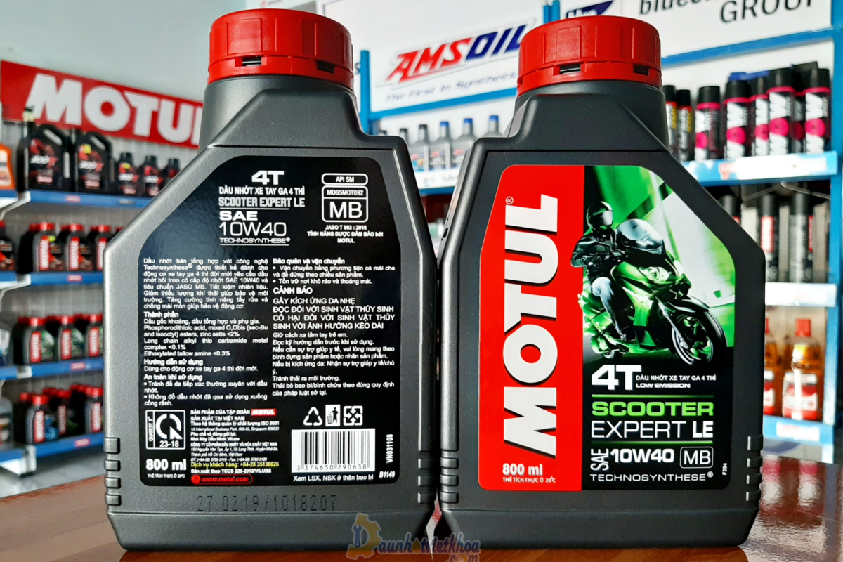 Nhớt Motul Scooter Expert LE 10W40 1L